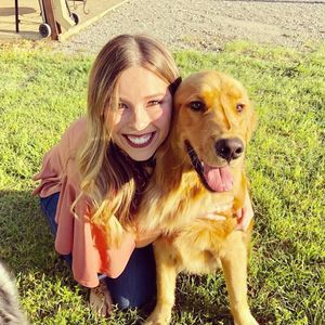 Meet your Posher, Whitney